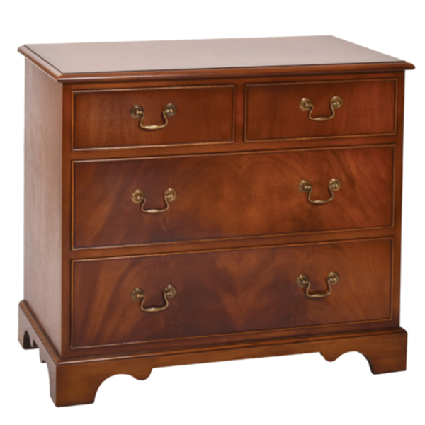 Four drawer chest of drawers